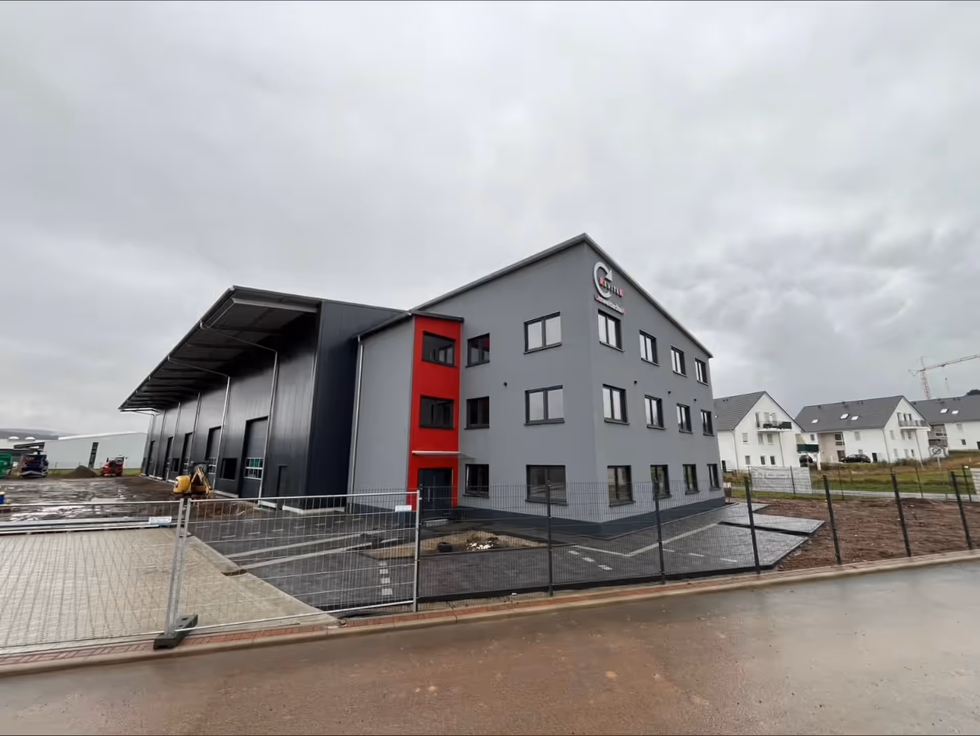 Bürogebäude ReviTec – Foto 1